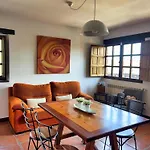 Casucas De Gema Apartment Isla