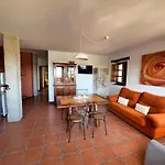 Casucas De Gema