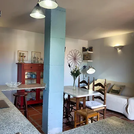 Casucas De Gema Исла